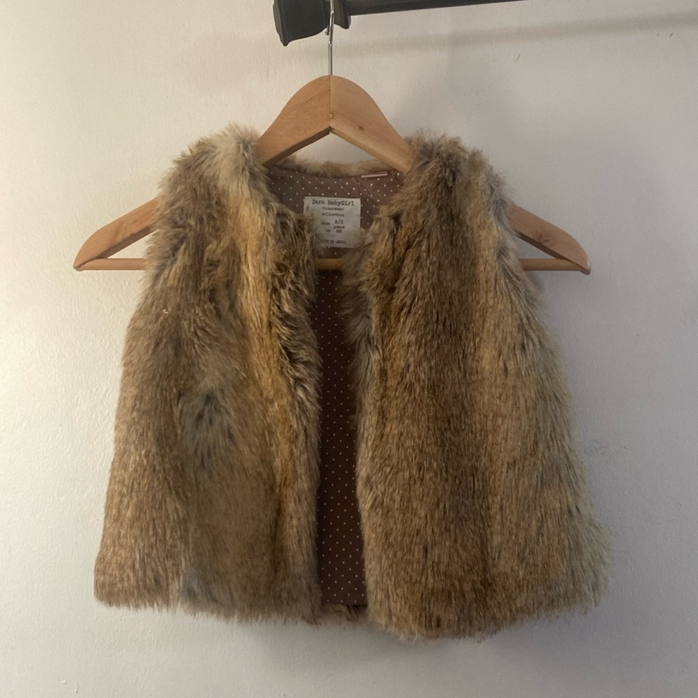 Zara Baby 2/3 Faux Fur Vest